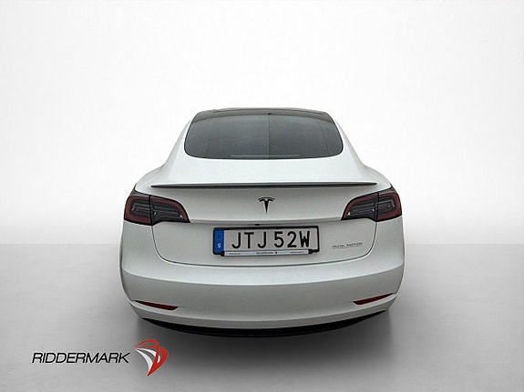 Tesla Model 3 8 of 30