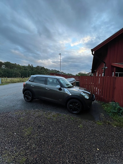 MINI Countryman Cooper D 4 of 13