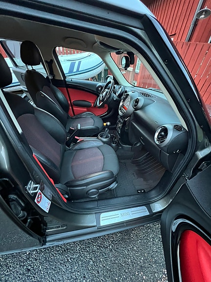 MINI Countryman Cooper D 6 of 13