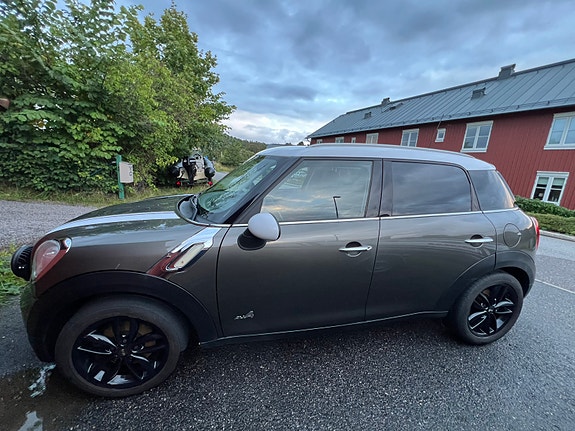 MINI Countryman Cooper D 3 of 13
