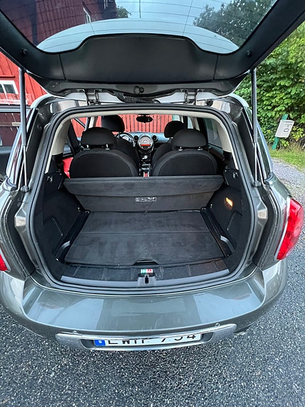 MINI Countryman Cooper D 9 of 13