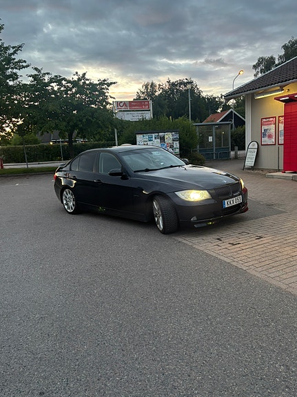 BMW 320d 6 of 6
