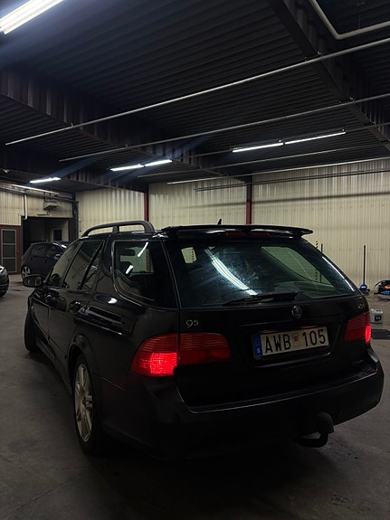 Saab 9-5 9 of 10