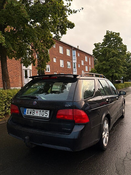 Saab 9-5 3 of 5