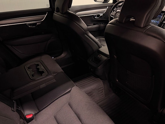 Volvo V90 11 of 19