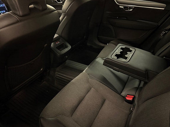 Volvo V90 12 of 19