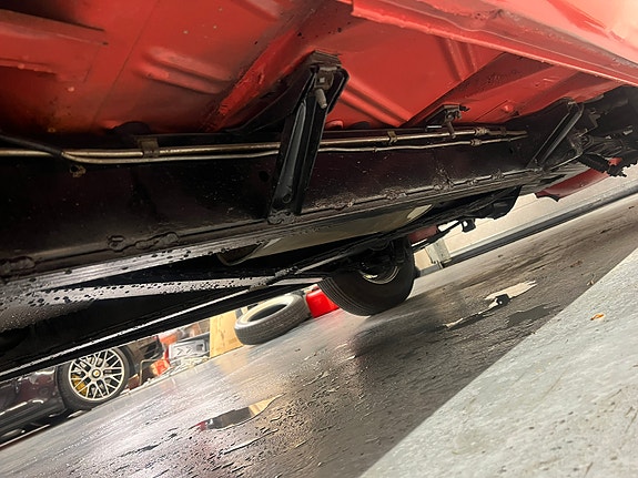 Ford Thunderbird 14 of 23