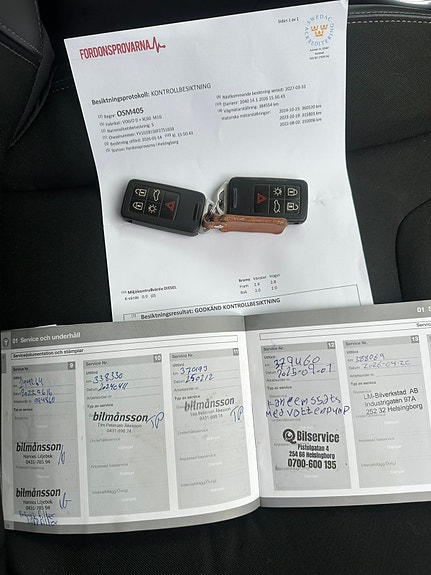 Volvo XC60 13 of 15