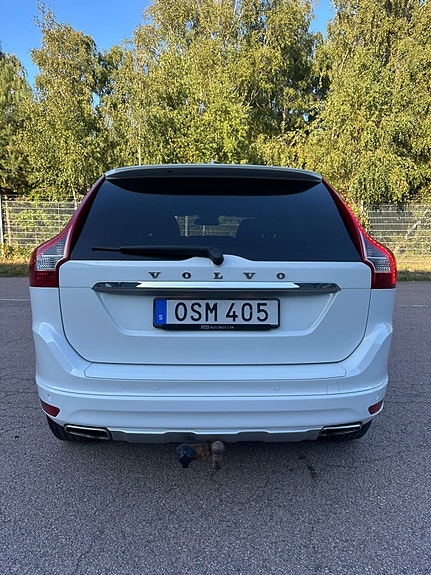 Volvo XC60 6 of 15