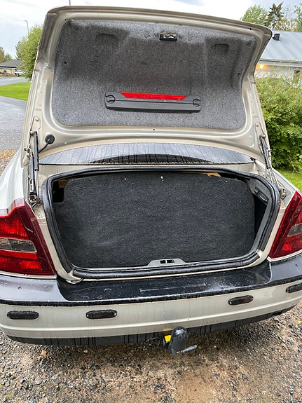 Volvo S80 4 of 4