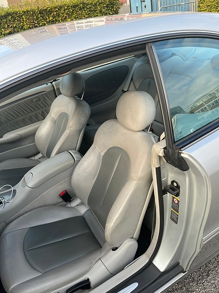 Mercedes-Benz CLK200 6 of 7