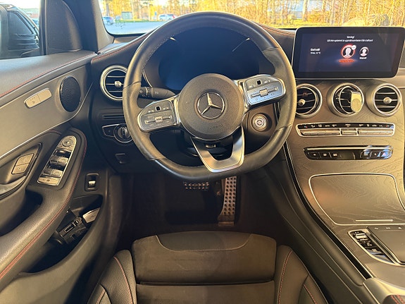 Mercedes-Benz GLC300 de 8 of 19