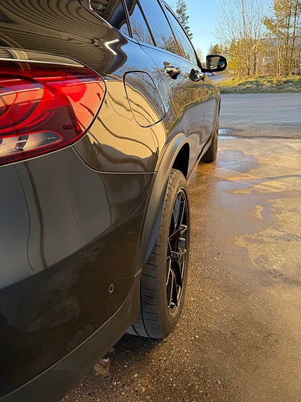 Mercedes-Benz GLC300 de 11 of 19