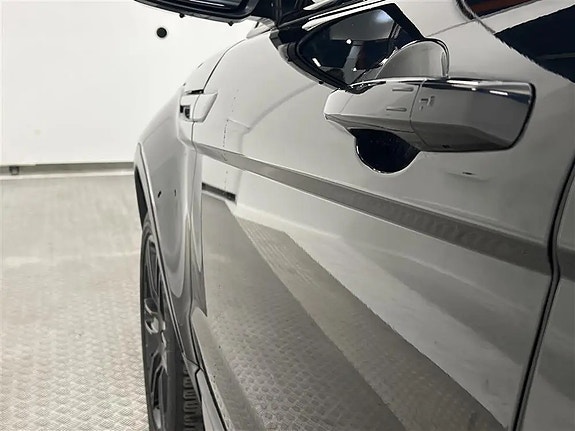 Land Rover Range Rover Evoque 11 of 12
