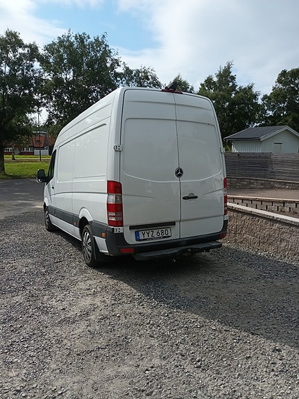 Mercedes-Benz Sprinter 316 2 of 8