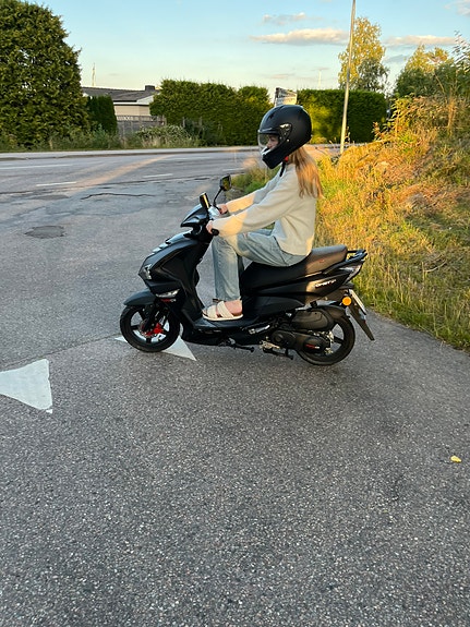 Motocr Comet SP 2 of 8