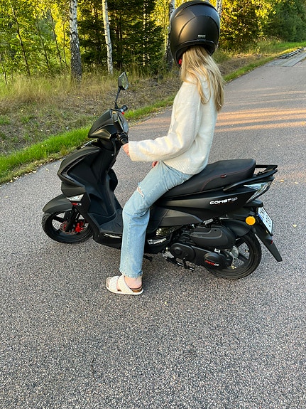 Motocr Comet SP 3 of 8