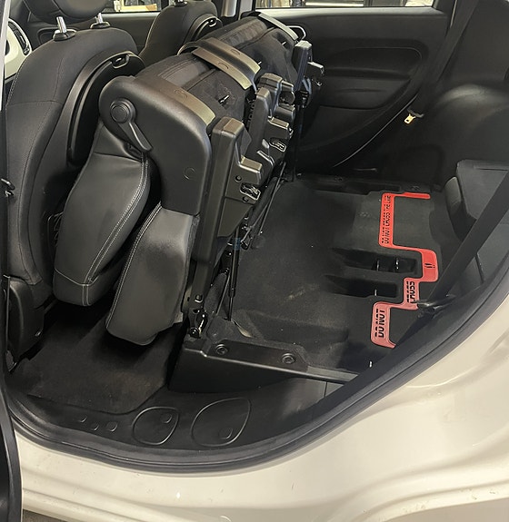 Fiat 500L 8 of 12