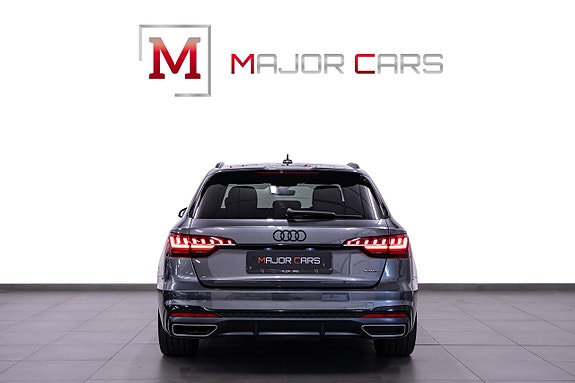 Audi A4 5 of 26