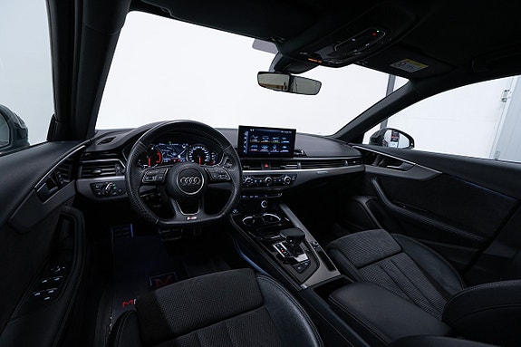 Audi A4 14 of 26