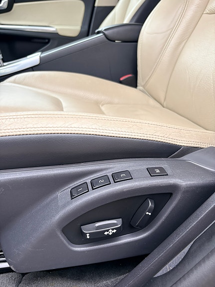 Volvo V60 9 of 9
