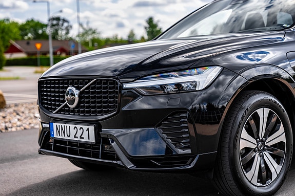Volvo XC60 3 of 30