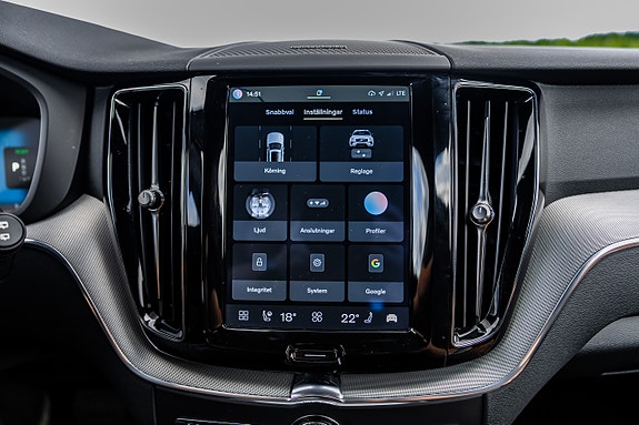 Volvo XC60 23 of 30