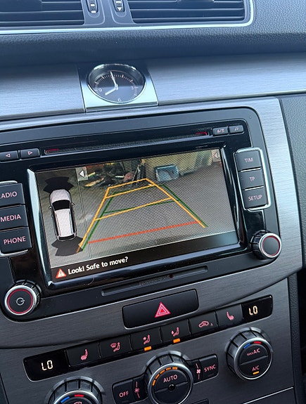 Volkswagen Passat 6 of 7