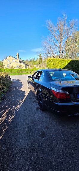 BMW 520i 11 of 12
