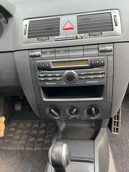Skoda Fabia 5 of 7