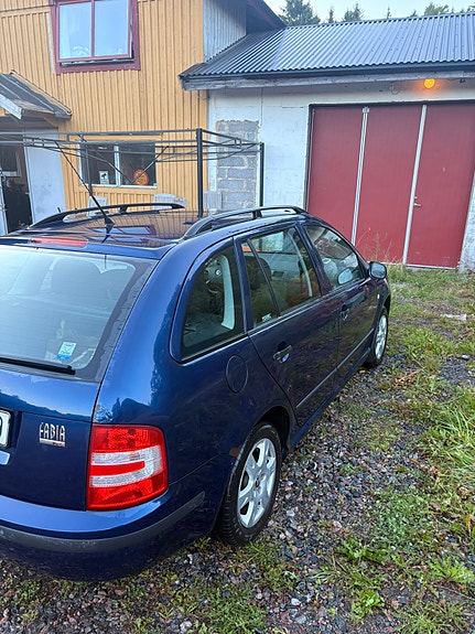 Skoda Fabia 4 of 7