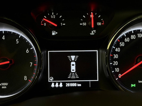 Opel Astra 17 of 18