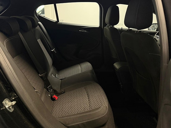Opel Astra 14 of 18