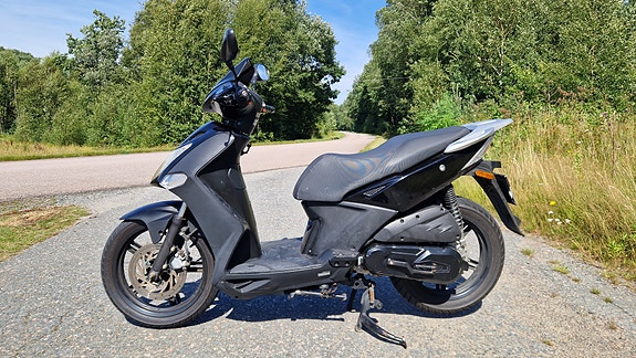Kymco Agility City 150 3 of 12