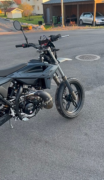 Beta RR50 special edition x 4 of 5