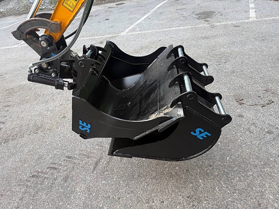 JCB 16C-1 3 of 12