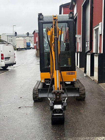 JCB 16C-1 10 of 12