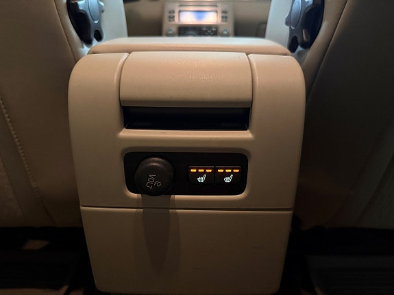 Volvo V70 16 of 19