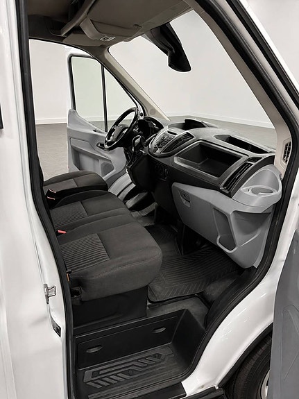 Ford Transit 5 of 10