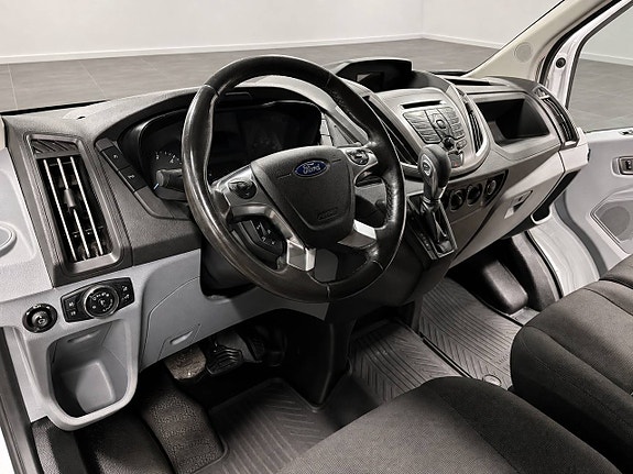 Ford Transit 7 of 10