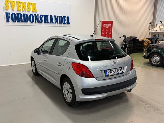Peugeot 207 6 of 12