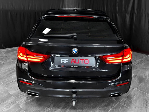 BMW 540i 12 of 30