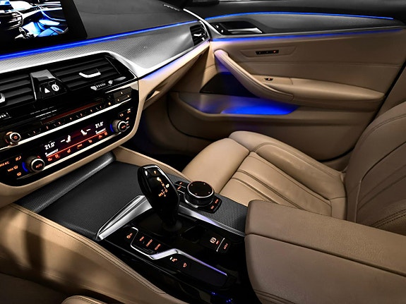 BMW 540i 25 of 30