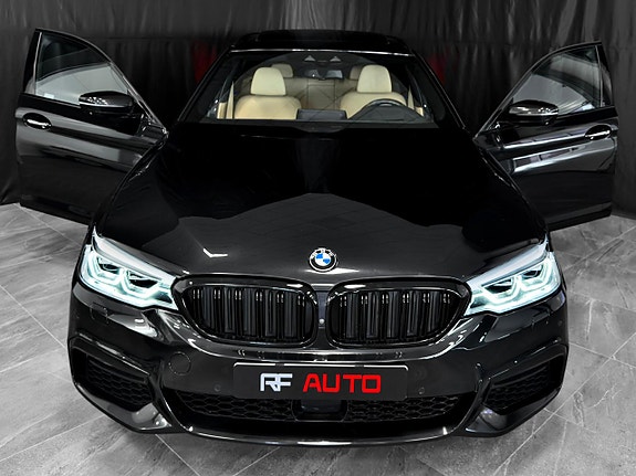 BMW 540i 6 of 30