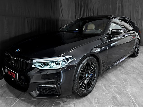 BMW 540i 3 of 30