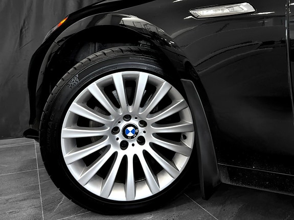 BMW 520d 11 of 30