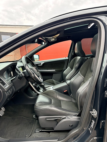 Volvo XC60 6 of 7