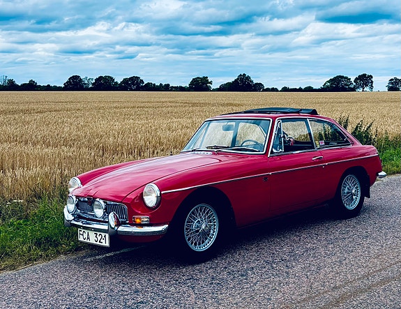 MG MGB 3 of 5