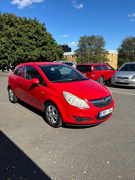 Opel Corsa 3 of 8