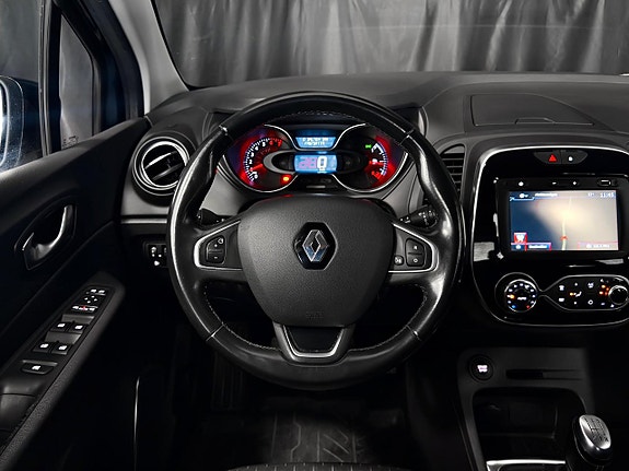 Renault Captur 18 of 28